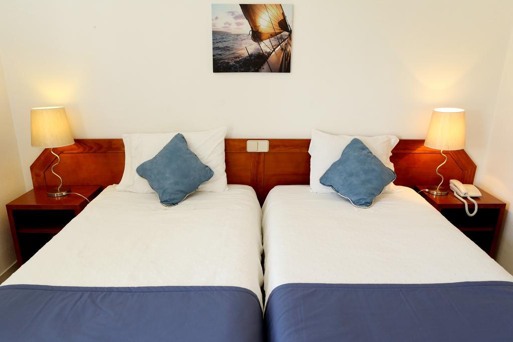 Bed and Breakfast Mira Parque Albufeira Habitación foto